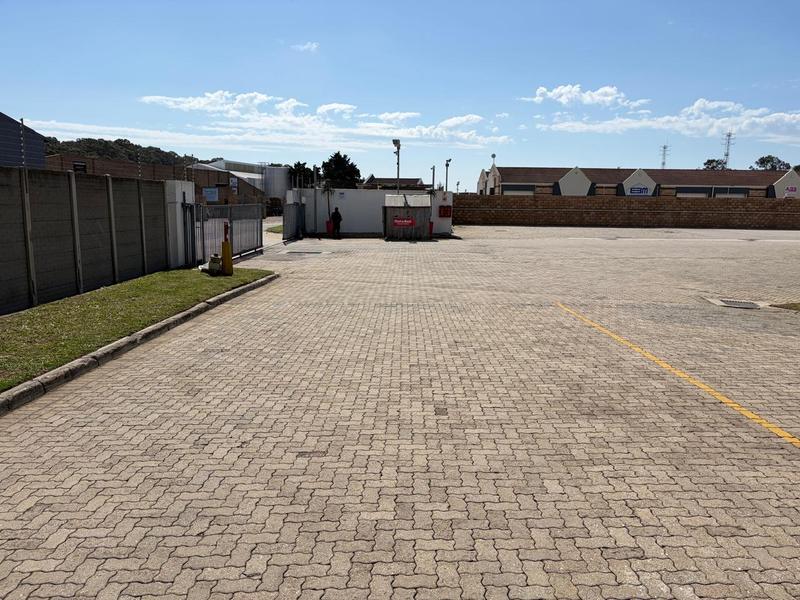 To Let Commercial Property for Rent in Walmer Eastern Cape